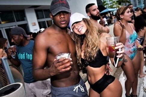 Bikini Clad White Women With Black Men