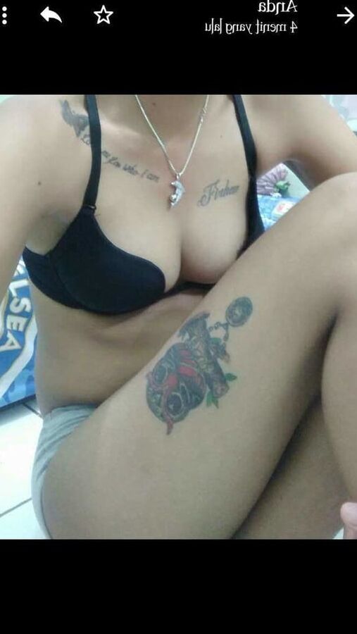 Mix pic girl indo