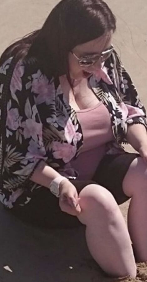 Fat pig slut Sonia from Lincon