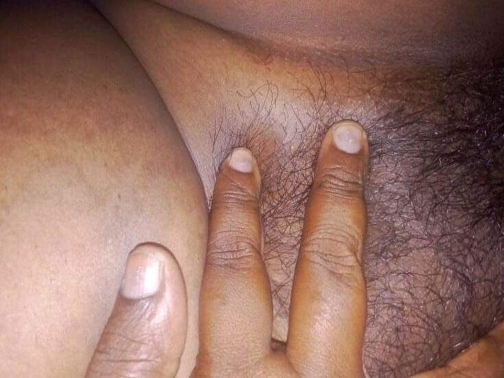 SL hairy pussy