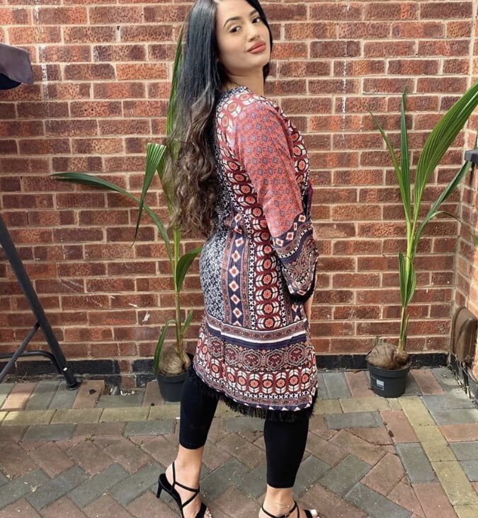 Sexy paki girls