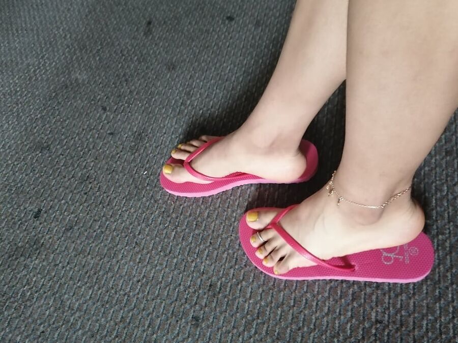 My sexy feet in flip flops