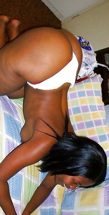 Big ebony bunda