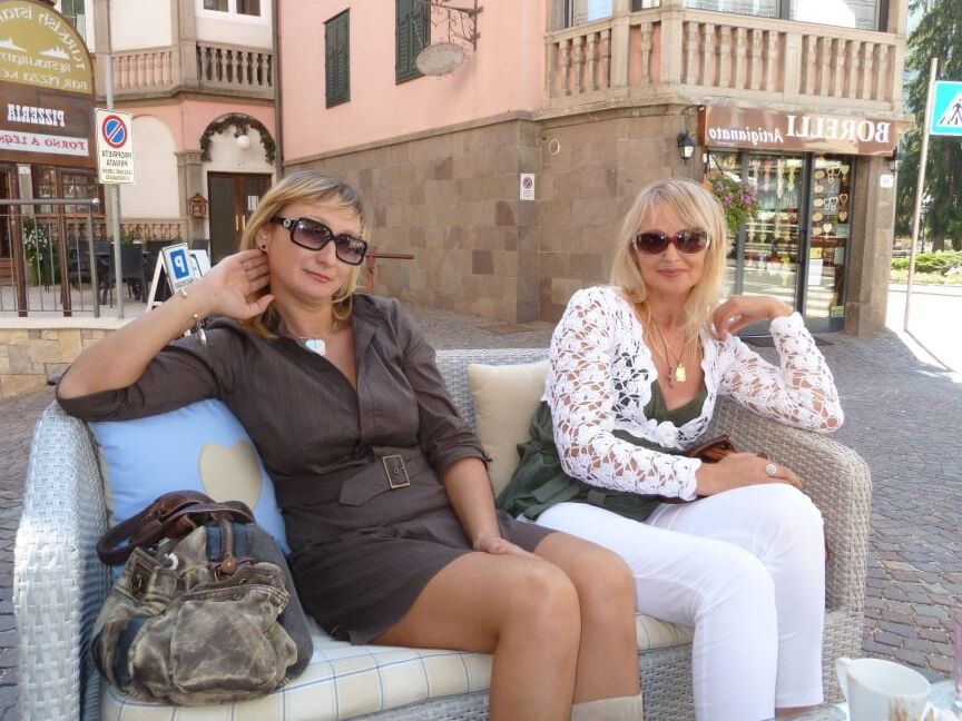 Elegant ladies displaying nylon legs (pantyhose, stockings)