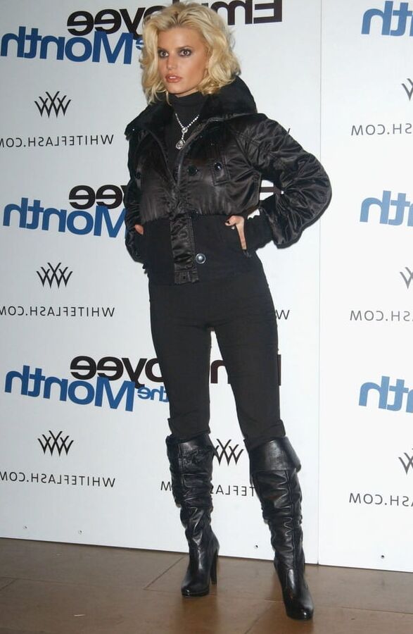Female Celebrity Boots &amp; Leather - Jessica Simpson