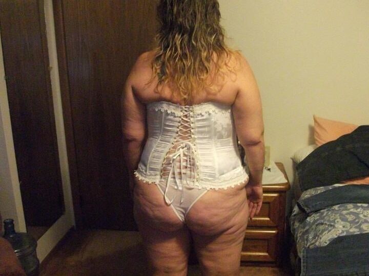 She returns (hot gilf fan club set)