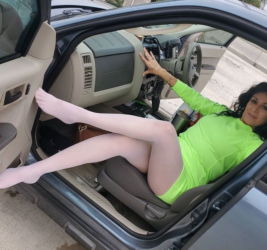 leggynursebetty IG Hotwife super sexy Pantyhose