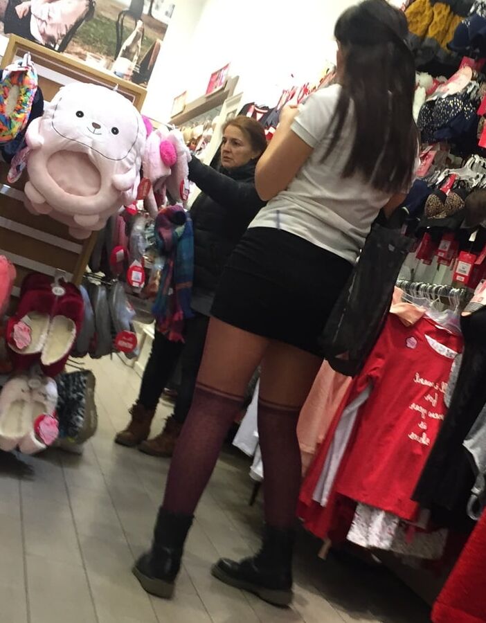 Pantyhosed Shopping - Cheap Shop Staff