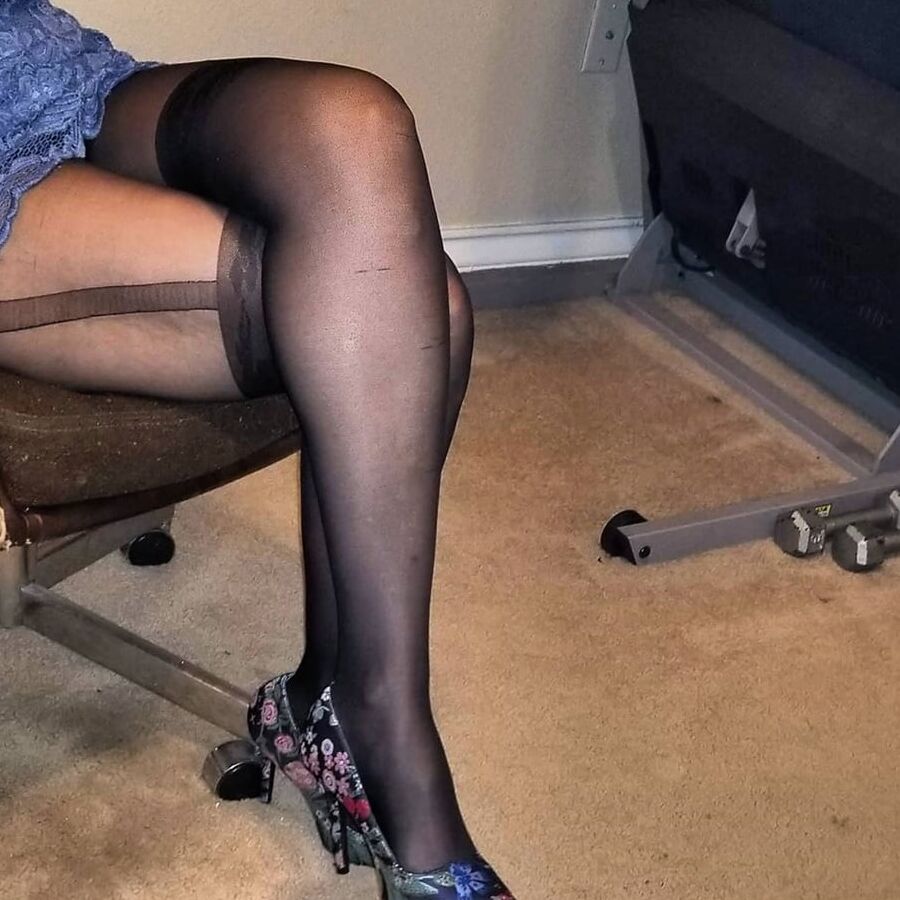leggynursebetty IG Hotwife super sexy Pantyhose