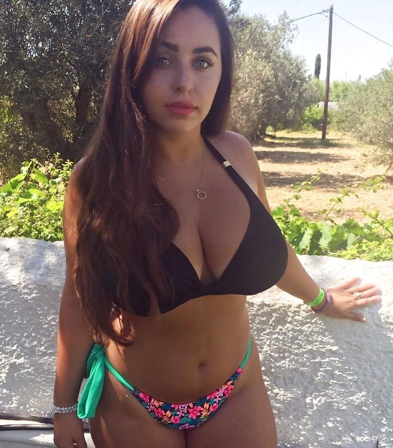 hey nice tits bikini