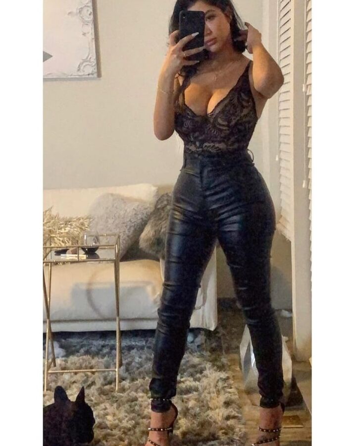 Sexy Paki Bushra From Manchester