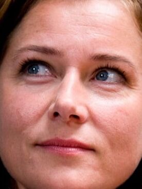SIDSE BABETT KNUDSEN