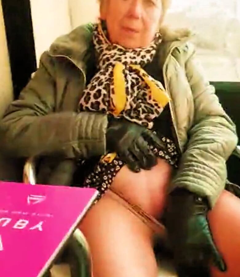 FRENCH granny Daniele-Stoufia