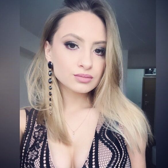 Macedonian hottie Anja C.