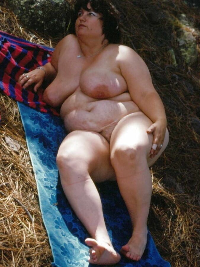 Bbw mix (Big tits women)