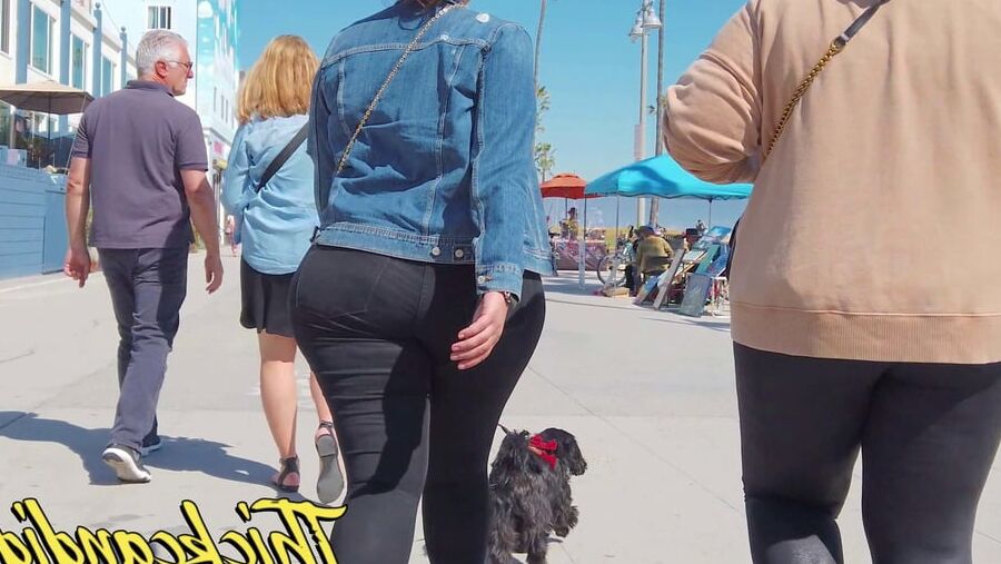 BBW with sexy wide hips and fat ass in jeans (BOOTY FOLLOW)(