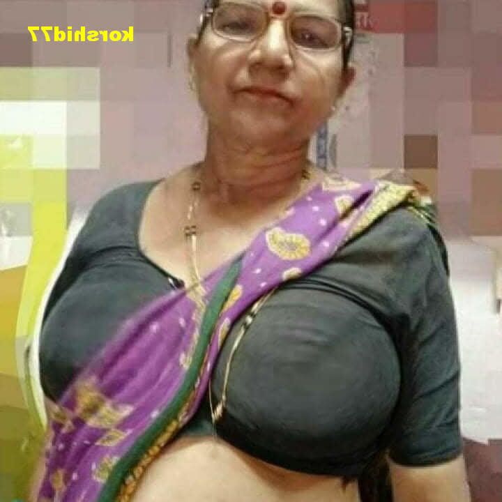 Desi Village Granny