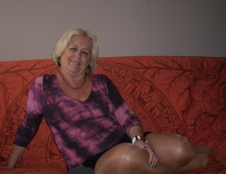 Coroa gostosa (hot gilf fan club set)