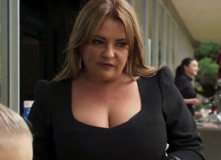 Sexy MILF Rebekah Elmaloglou&;s Big Tits