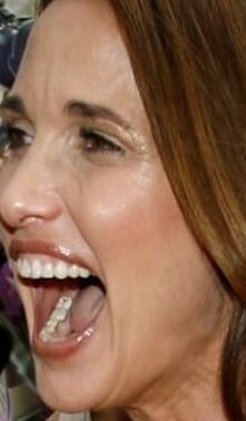 ANDIE MAC DOWELL