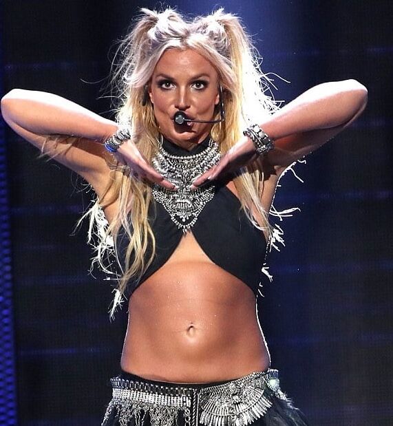 britney spears live