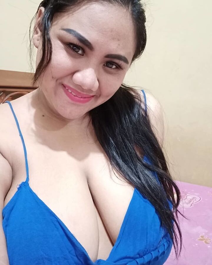 Bu Selly si Sapi Perah (part ) - Indo Milky Mom
