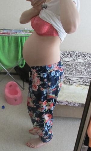 amateur preggo mix