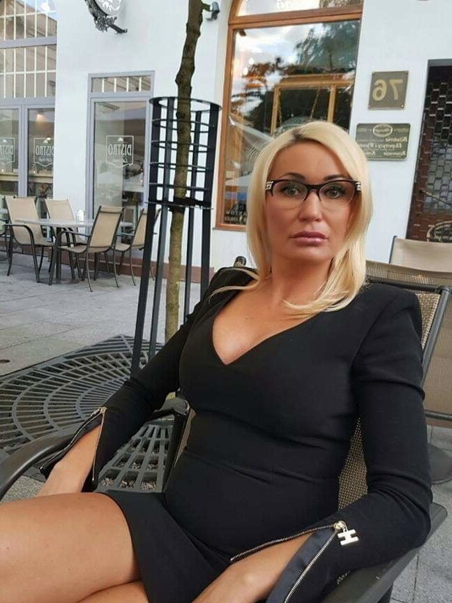 More MILFS