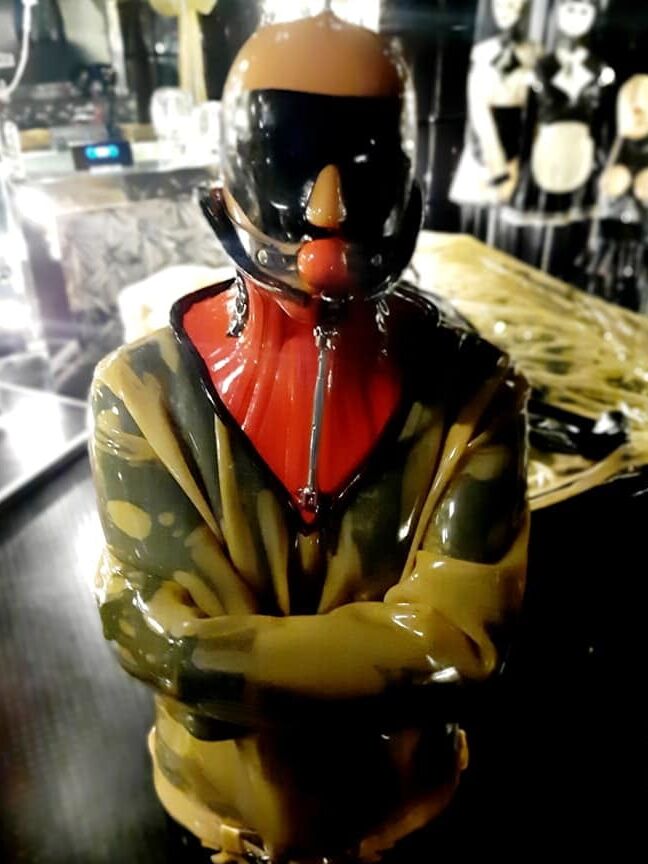 Heavy rubber