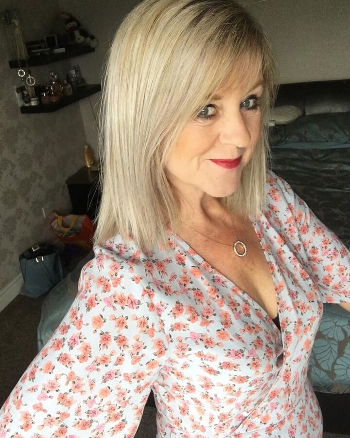 Who would fuck this old milf ?