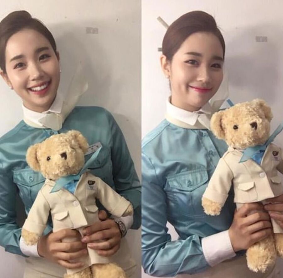 Korean air hostesses