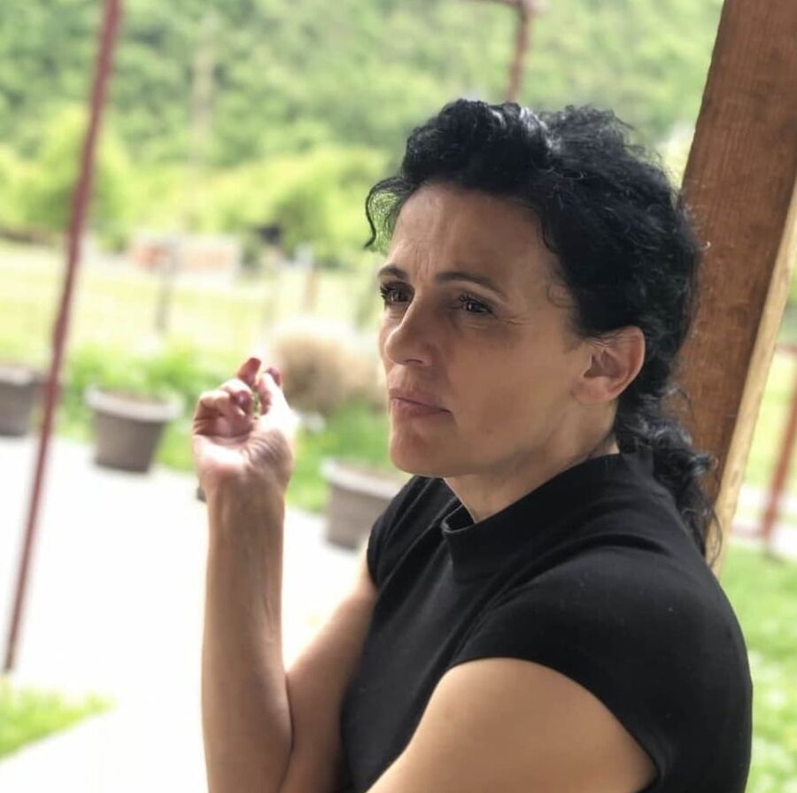 Serbian mommy