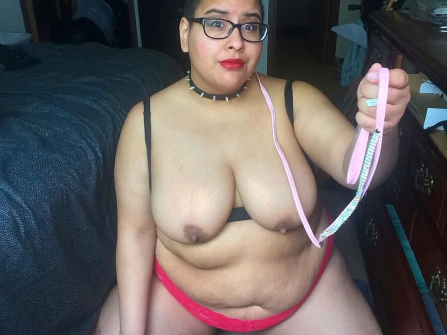 Cute BBW with short hair and glasses