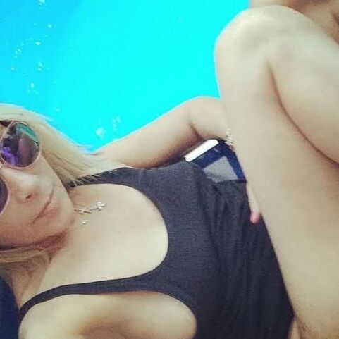 Greek Sexy Singer Efi Sari