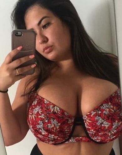 Big tits selfie girls