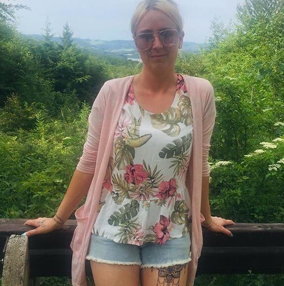 German Milf Slut Doreen Wichsvorlage