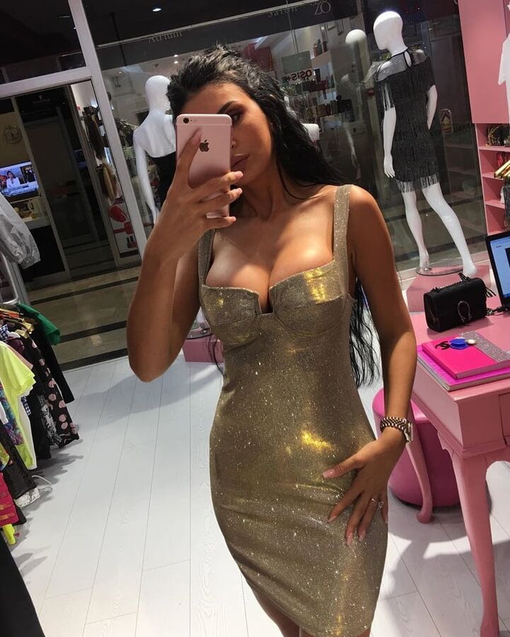 TURKISH CELEBRITY VOL - GAMZE TASKIN