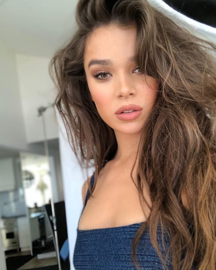 Hailee steinfeld