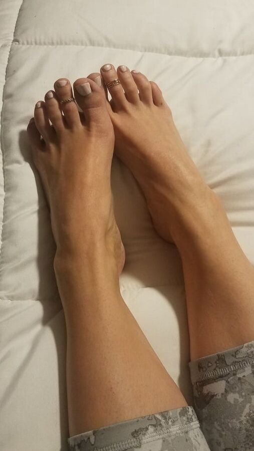 Friend&;s wife&;s pretty feet