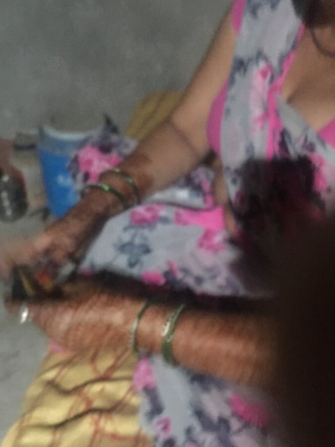 desi caught by customer