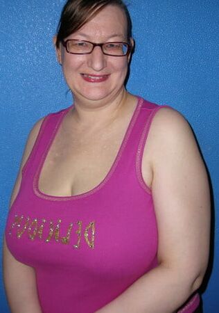 Coroa gostosa ( hot fuckable milf)