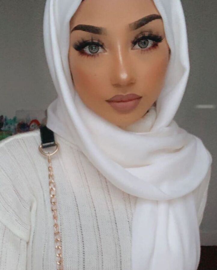 Hot Paki Bengali Indian Arab Mix Sexy