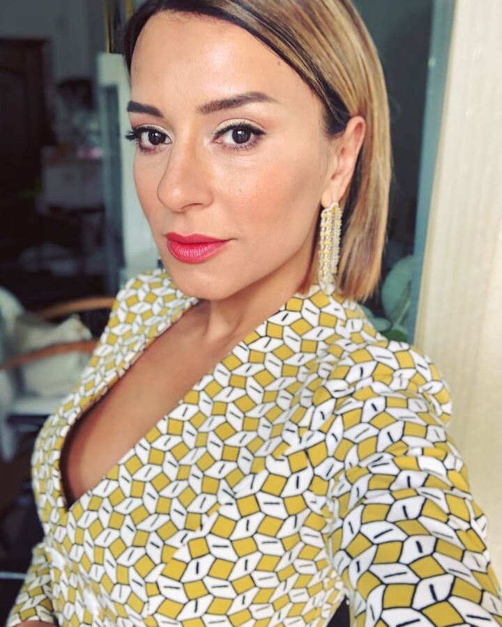 Sexy Glamour Milf