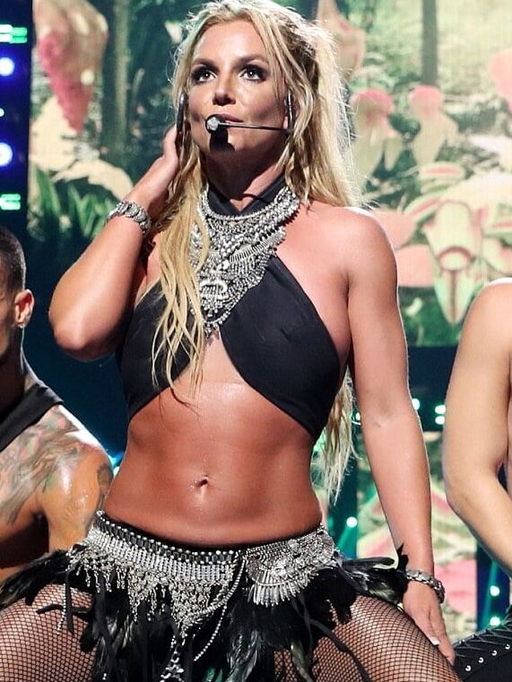 britney spears live