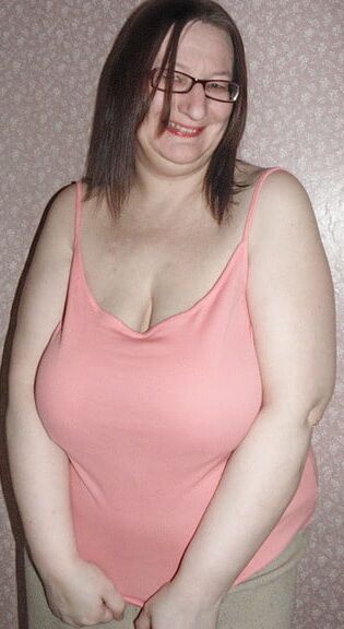 Coroa gostosa ( hot fuckable milf)