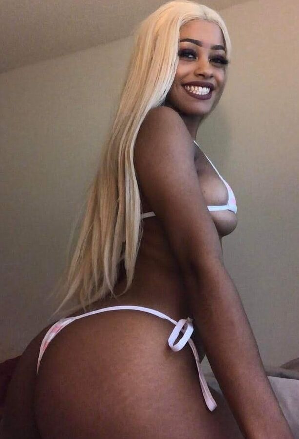 Nothing but beautiful women vol.