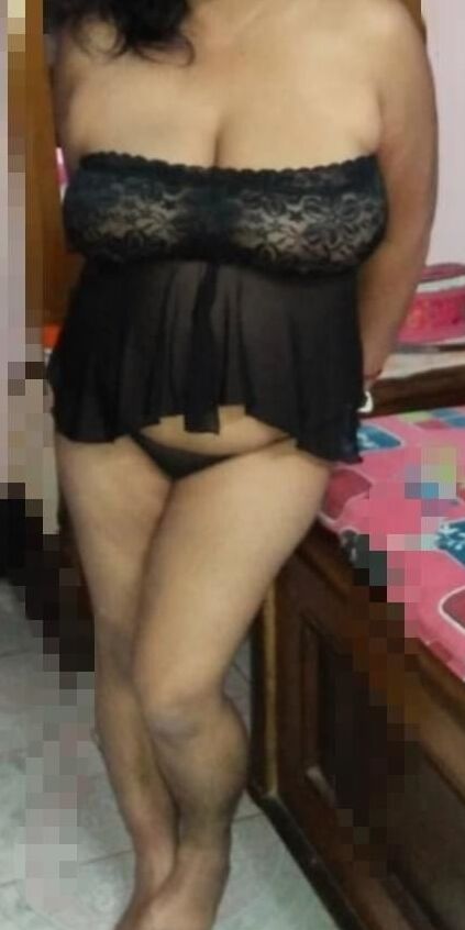 Sexy Horny Bengali wife