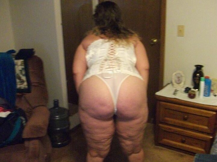 She returns (hot gilf fan club set)