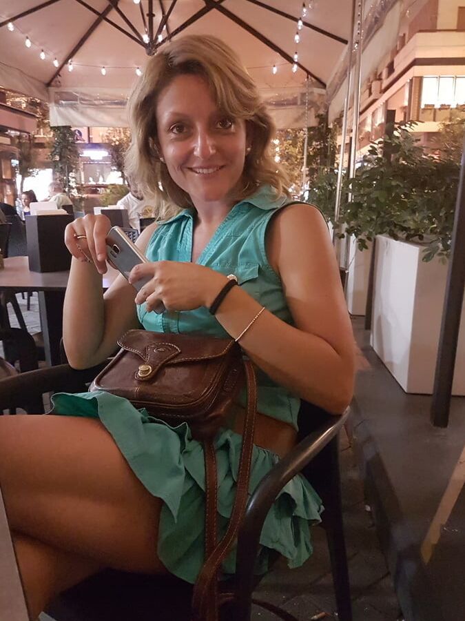 Sharing exposedeuromilf... Lorraine