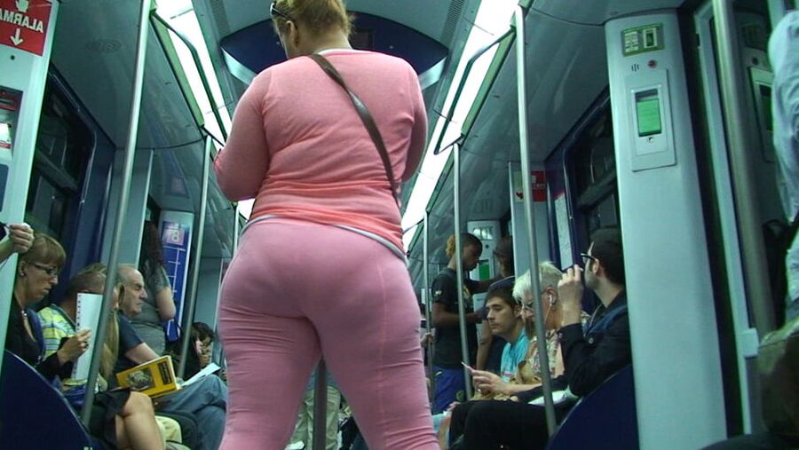 BIG BOOTY INPINKY TIGHTS